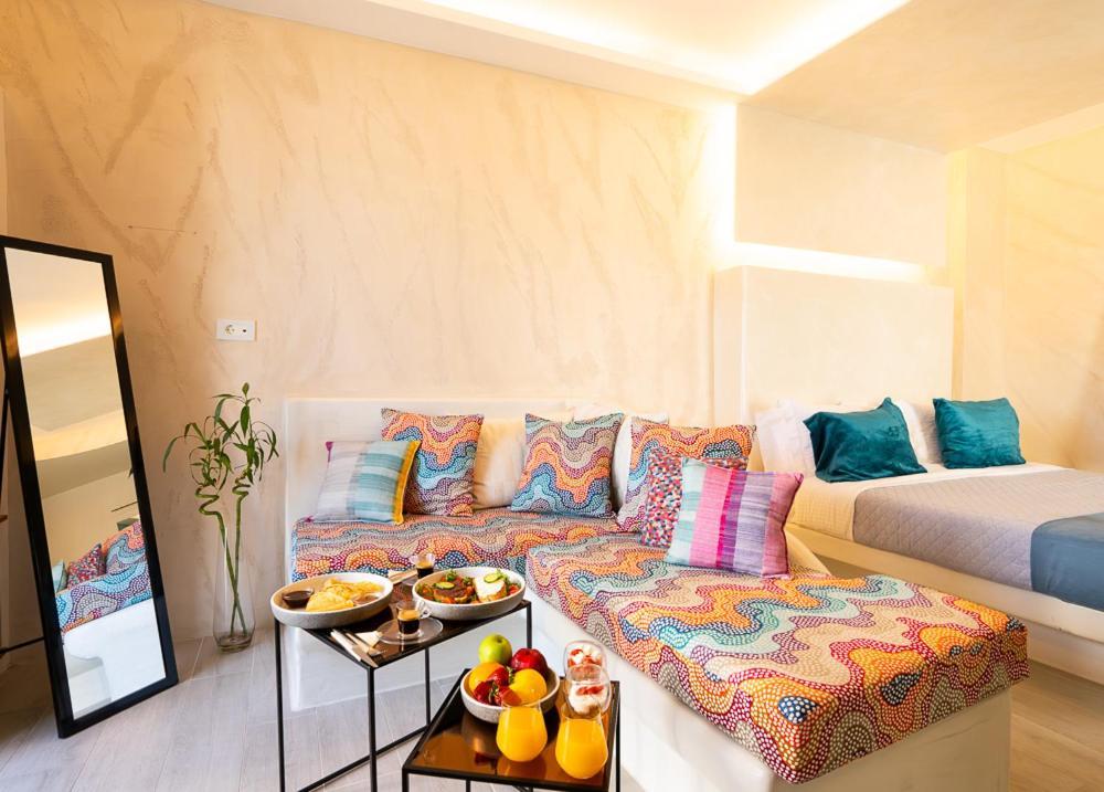 Saint Sin Suites - Adults Only إيميروفيغلي المظهر الخارجي الصورة