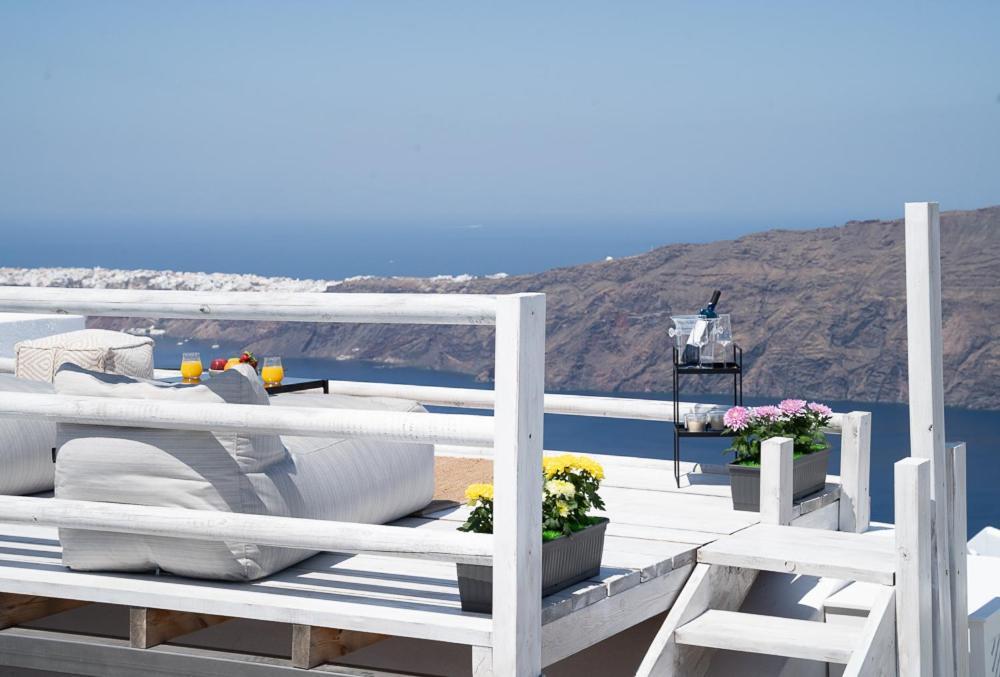 Saint Sin Suites - Adults Only إيميروفيغلي المظهر الخارجي الصورة